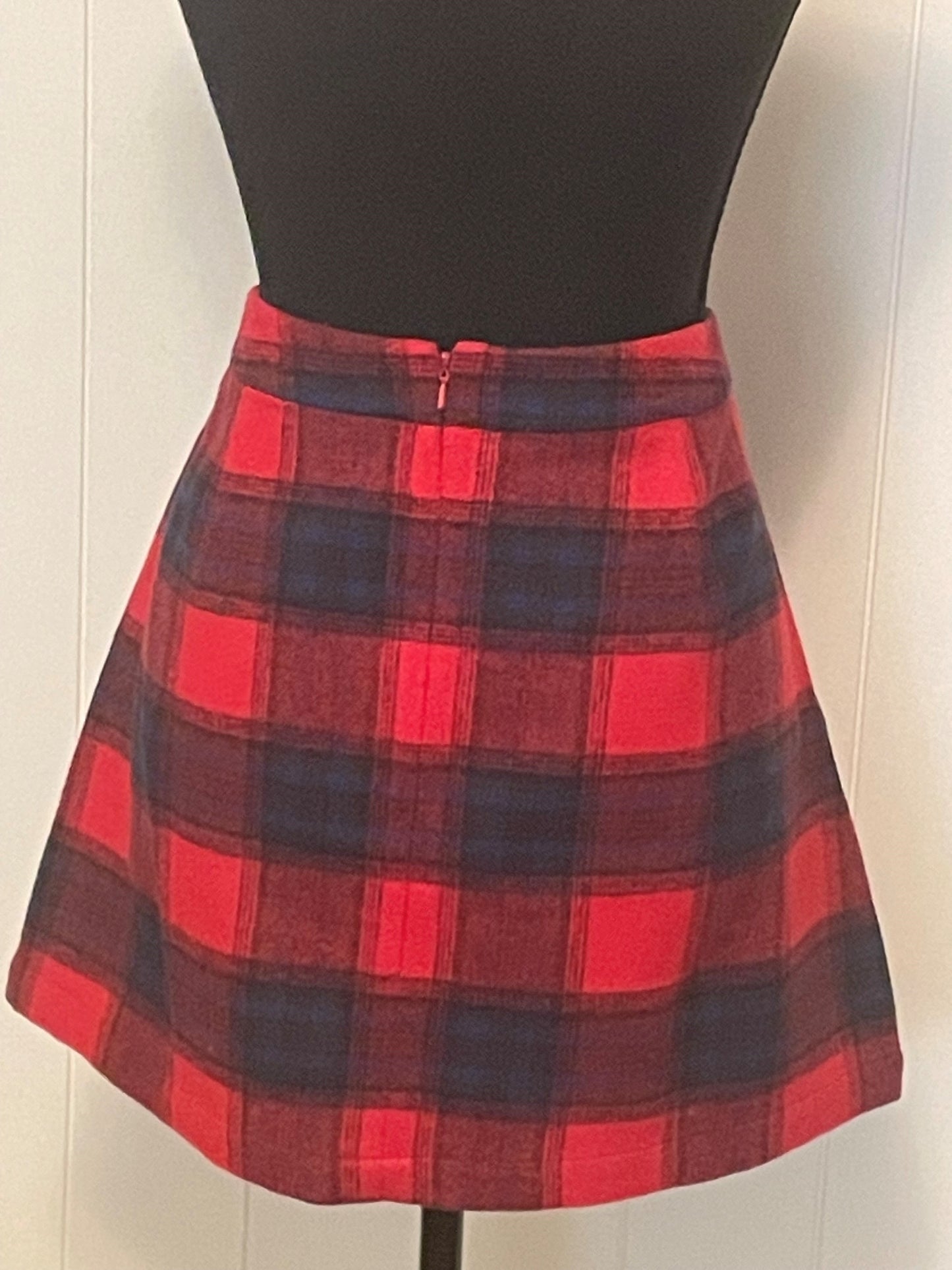 Size Large - Free Press plaid miniskirt