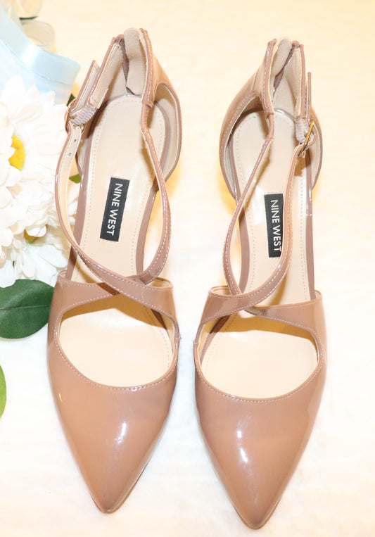 Size 7.5 Nine West Taupe Shoes